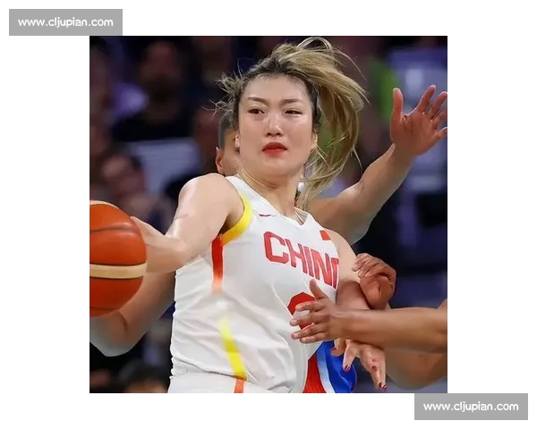 宫鲁鸣确认李梦因膝伤无缘亚洲杯 中国女篮锋线核心缺阵