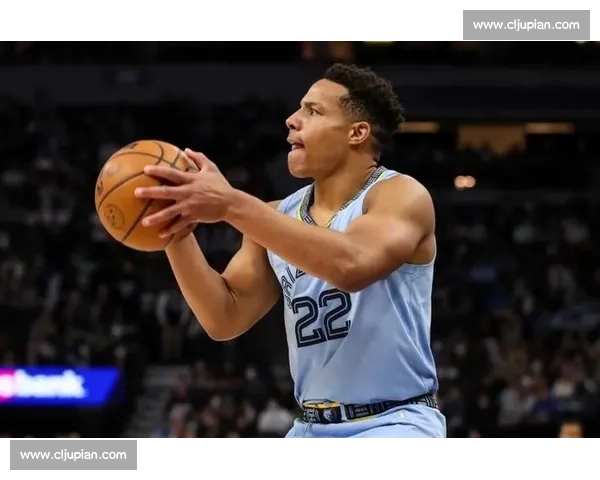 短臂神射手!杜林盛赞贝恩为顶级得分手 短臂神射手!杜林盛赞贝恩为顶级得分手