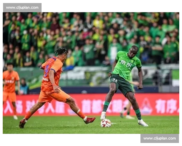 恩加德乌乌龙送礼 国安 1-0 登顶中超